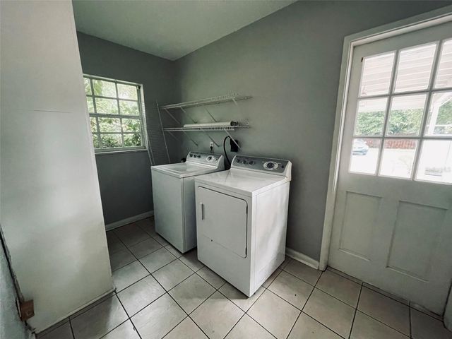 1039 S FRANKLAND ROAD, Tampa, FL 33629