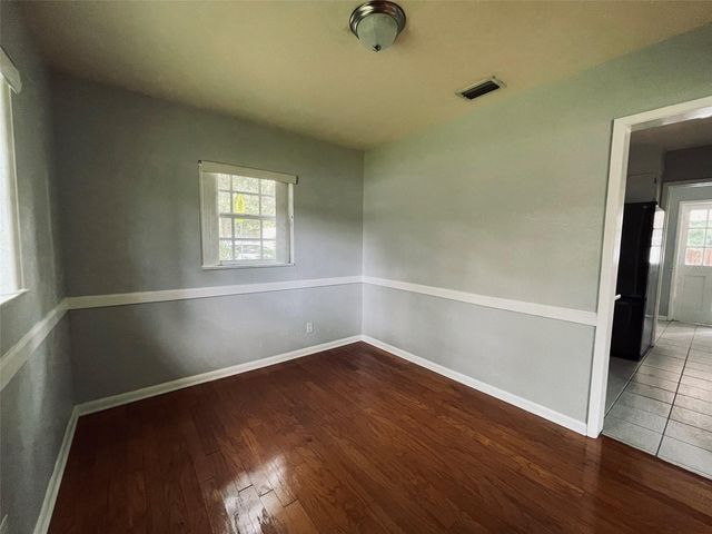 1039 S FRANKLAND ROAD, Tampa, FL 33629
