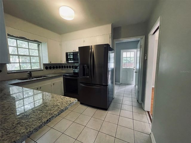 1039 S FRANKLAND ROAD, Tampa, FL 33629