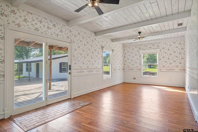 111 VZ County Road 3626, Edgewood, TX 75117
