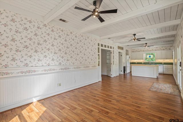 111 VZ County Road 3626, Edgewood, TX 75117