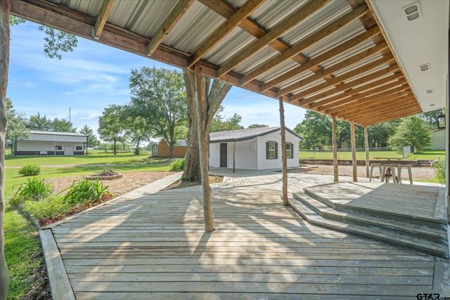 111 VZ County Road 3626, Edgewood, TX 75117