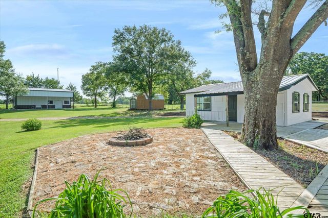 111 VZ County Road 3626, Edgewood, TX 75117
