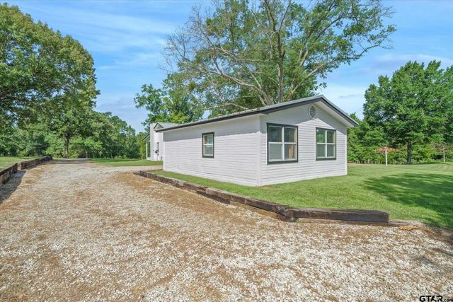 111 VZ County Road 3626, Edgewood, TX 75117