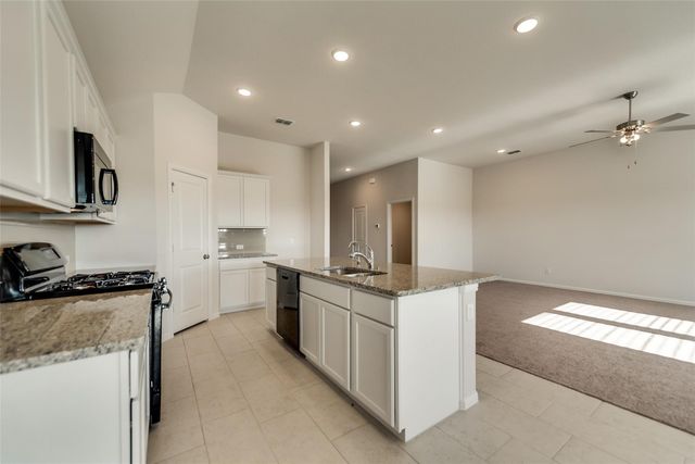 4909 Cleves Avenue, Celina, TX 75009