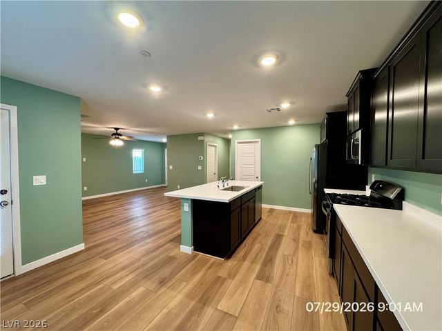 9325 Kent Falls Place, Las Vegas, NV 89143
