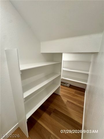 9325 Kent Falls Place, Las Vegas, NV 89143