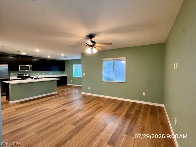 9325 Kent Falls Place, Las Vegas, NV 89143