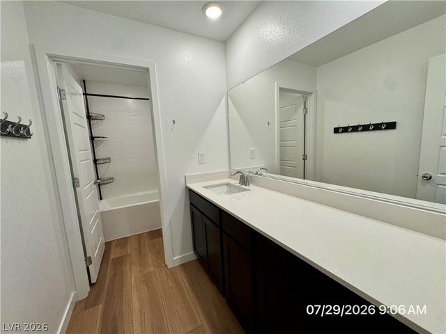 9325 Kent Falls Place, Las Vegas, NV 89143