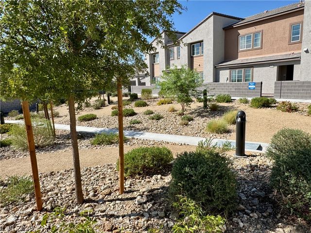 9325 Kent Falls Place, Las Vegas, NV 89143