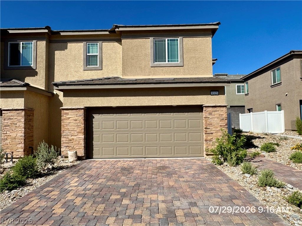 9325 Kent Falls Place, Las Vegas, NV 89143
