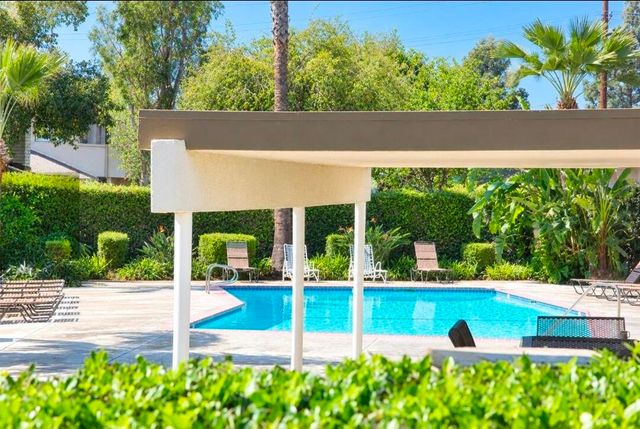 1772 N Widdows Way 1, Orange, CA 92865