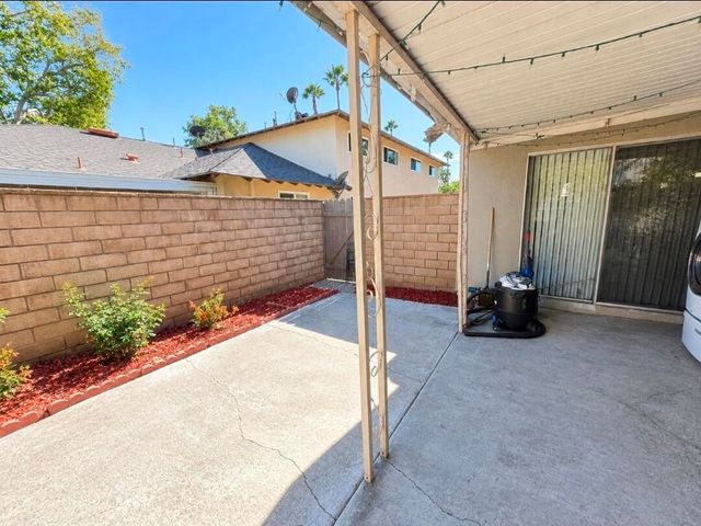 1772 N Widdows Way 1, Orange, CA 92865