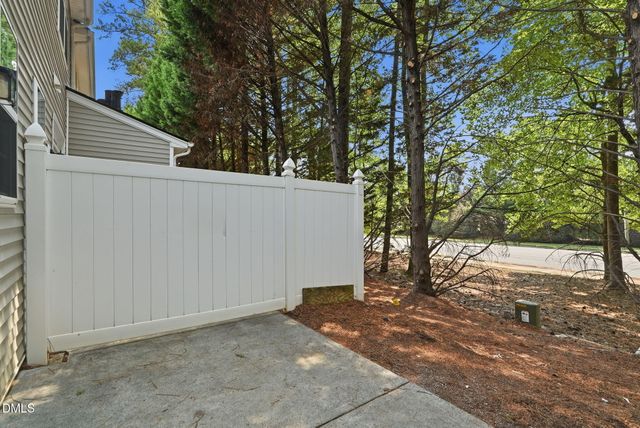 8251 Martello Lane, Raleigh, NC 27613