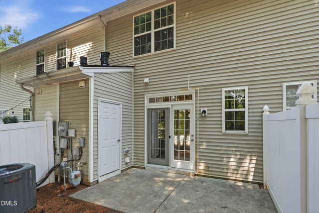 8251 Martello Lane, Raleigh, NC 27613