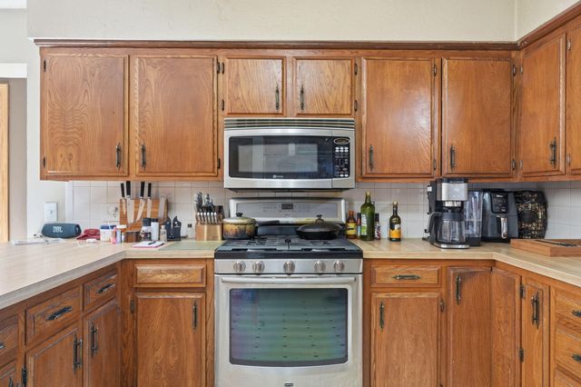 2643 N Farm Road 75, Bois D Arc, MO 65612