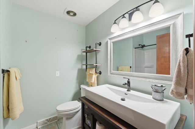 2643 N Farm Road 75, Bois D Arc, MO 65612