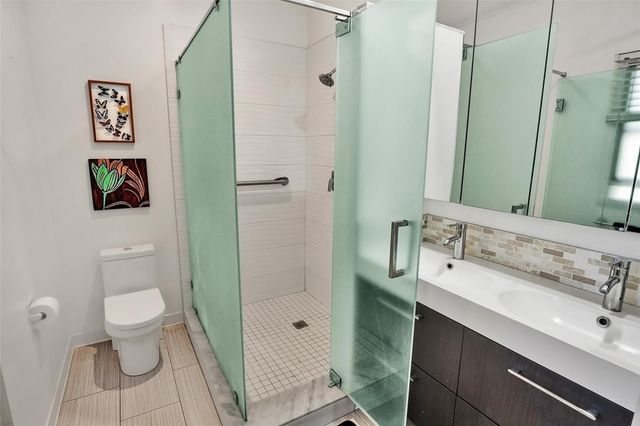 16418 WINBURN DRIVE, Sarasota, FL 34240