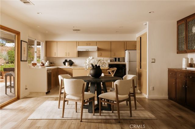 16347 Mandalay Drive, Encino, CA 91436