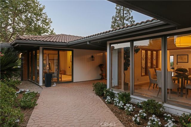 16347 Mandalay Drive, Encino, CA 91436
