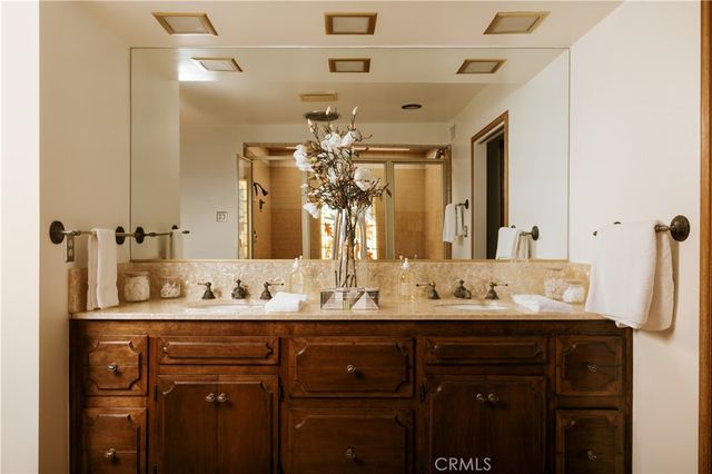 16347 Mandalay Drive, Encino, CA 91436