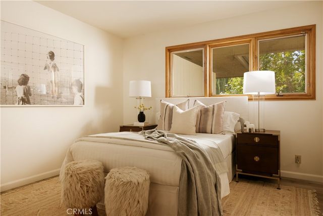 16347 Mandalay Drive, Encino, CA 91436