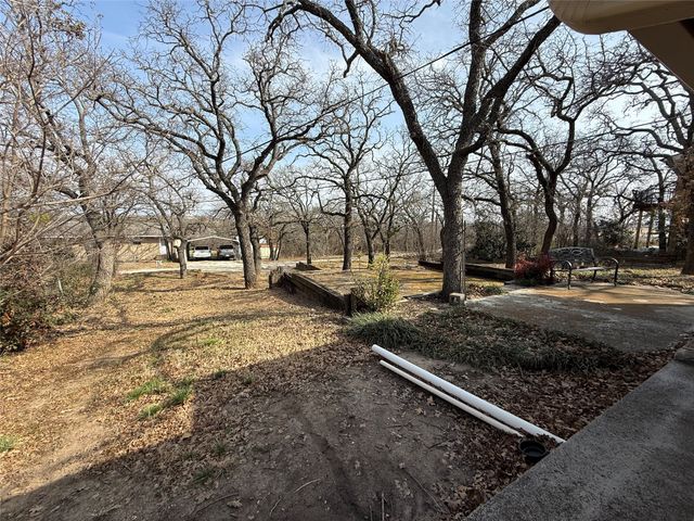 510 S Oaklawn Avenue, Eastland, TX 76448