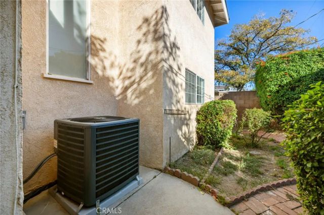 10401 Willowbrae, Chatsworth, CA 91311