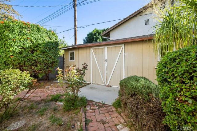 10401 Willowbrae, Chatsworth, CA 91311