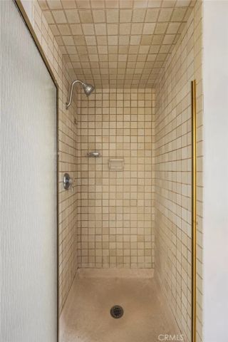 10401 Willowbrae, Chatsworth, CA 91311