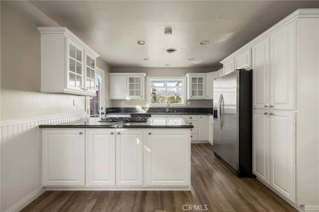10401 Willowbrae, Chatsworth, CA 91311