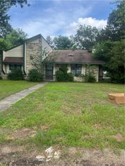 1341 S Tampa Avenue, Russellville, AR 72802