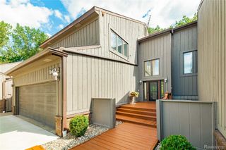 9422 Hawthorne Glen Drive, Grosse Ile Township, MI 48138