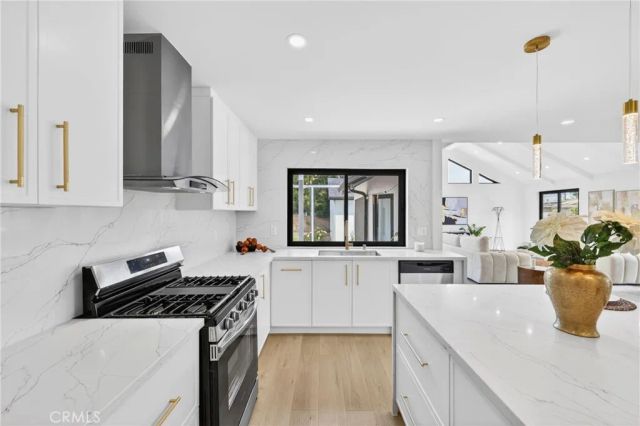 16231 Septo Street, Granada Hills, CA 91344