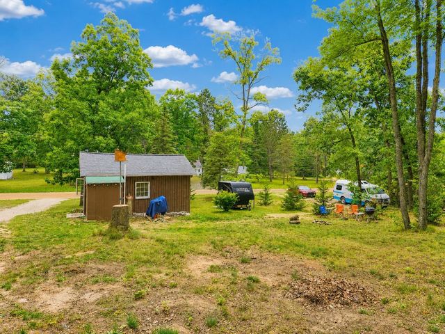 303 N Beverly Drive, Harrison, MI 48625