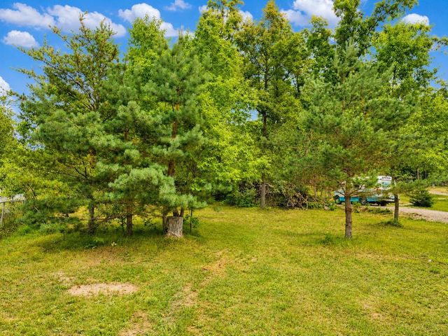 303 N Beverly Drive, Harrison, MI 48625