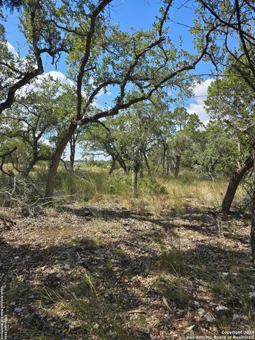 2142 Alto Lago, Canyon Lake, TX 78133