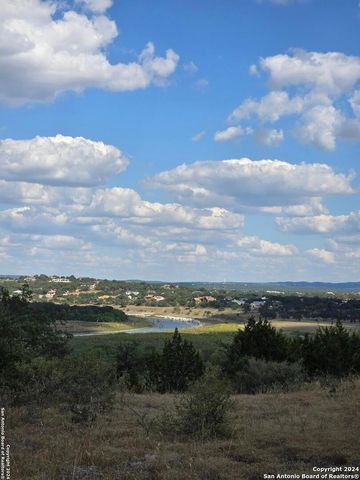 2142 Alto Lago, Canyon Lake, TX 78133