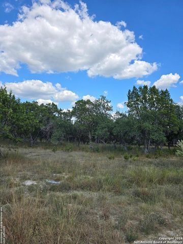 2142 Alto Lago, Canyon Lake, TX 78133