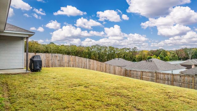 32 Summer Wind Road, Conway, AR 72032