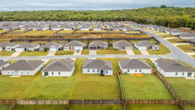 32 Summer Wind Road, Conway, AR 72032