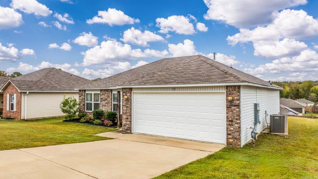 32 Summer Wind Road, Conway, AR 72032