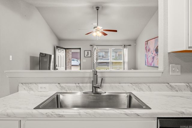 32 Summer Wind Road, Conway, AR 72032