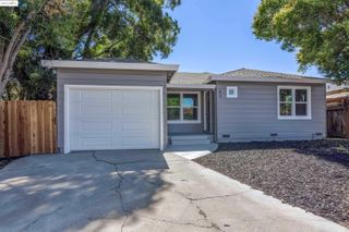 80 Loma Vista Way, Pittsburg, CA 94565