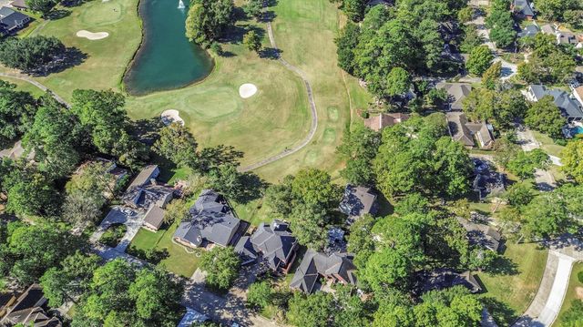 208 Springs Edge Drive, Conroe, TX 77356