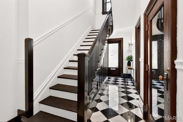 4341 Westminster Place, St Louis, MO 63108