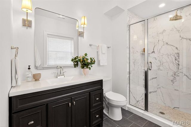 4341 Westminster Place, St Louis, MO 63108