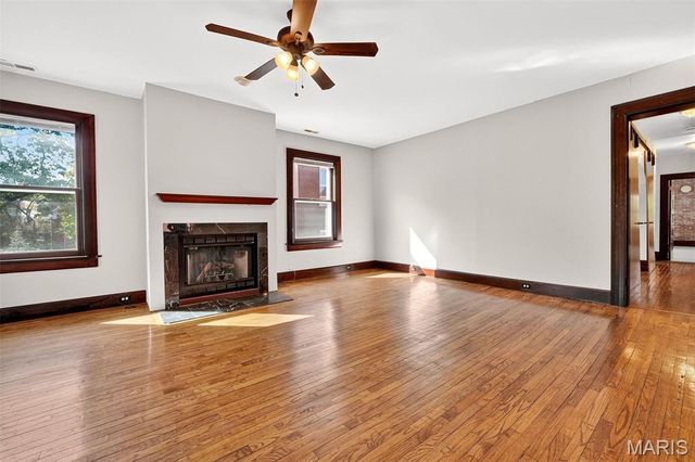 4341 Westminster Place, St Louis, MO 63108