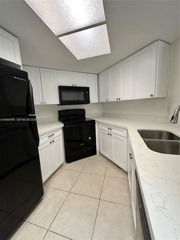 9607 SW 138th Avenue TC2R, Miami, FL 33186