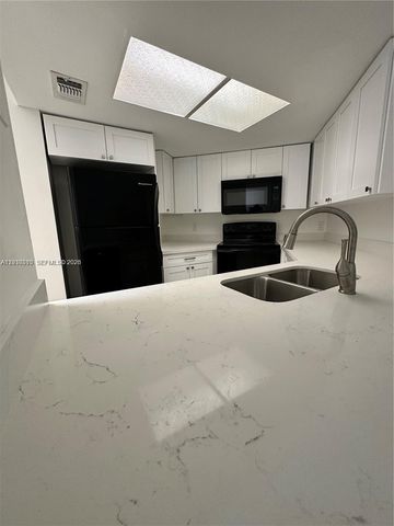 9607 SW 138th Avenue TC2R, Miami, FL 33186